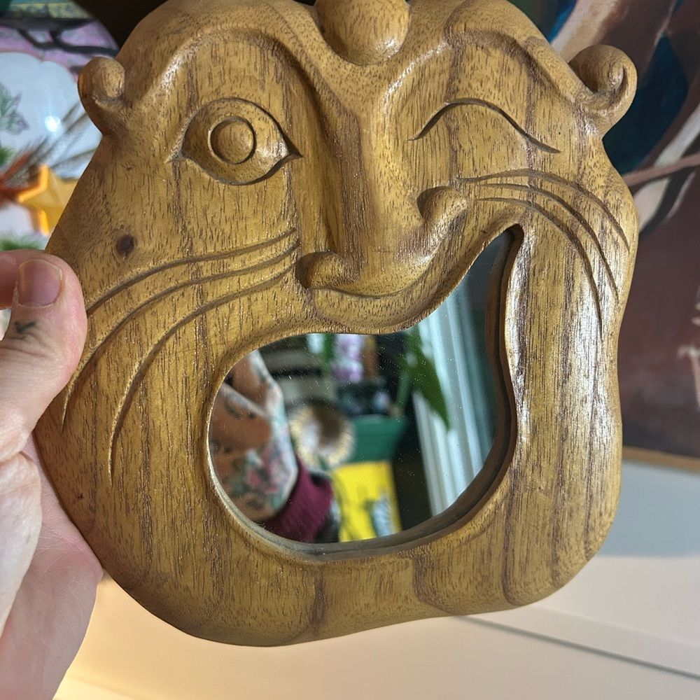 Whimsical Brown Wooden Human Face  Mirror Handcrafted Indonesia 7.5” X 8.5 - Picture 11 of 12